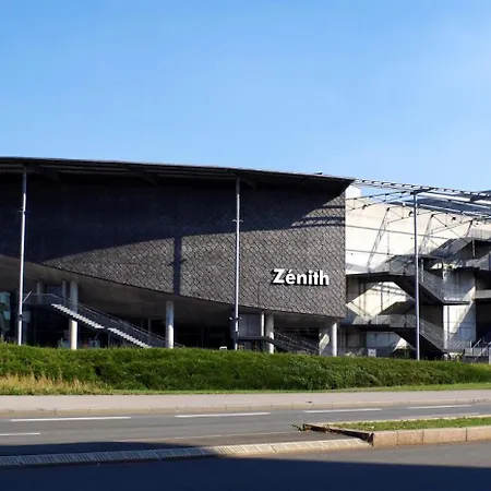 Maison 3 Avec Jardin, Proche Tram Vakantiehuis