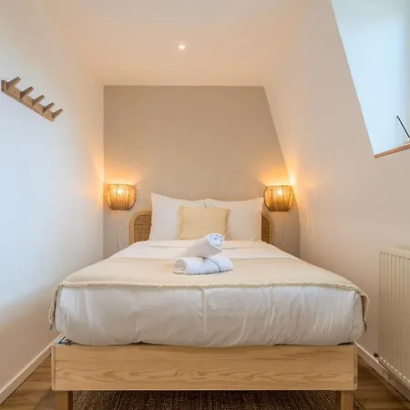 Vakantiehuis Maison 3 Avec Jardin, Proche Tram *