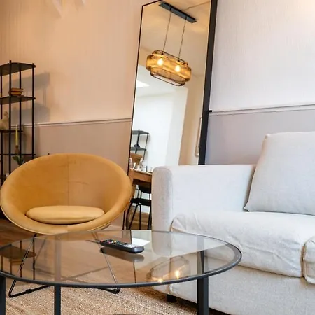 Vakantiehuis Maison 3 Avec Jardin, Proche Tram Mouvaux