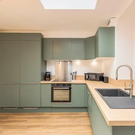 Maison 3 Avec Jardin, Proche Tram *