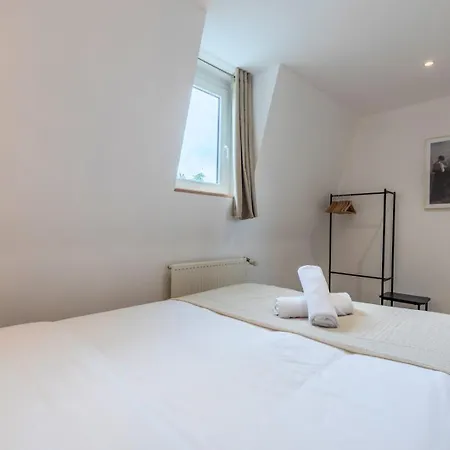 Maison 3 Avec Jardin, Proche Tram * Mouvaux